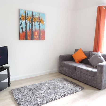Park House - City Centre Apartment Peterborough Eksteriør bilde