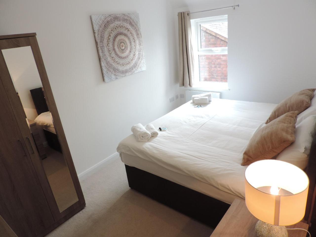 Park House - City Centre Apartment Peterborough Eksteriør bilde